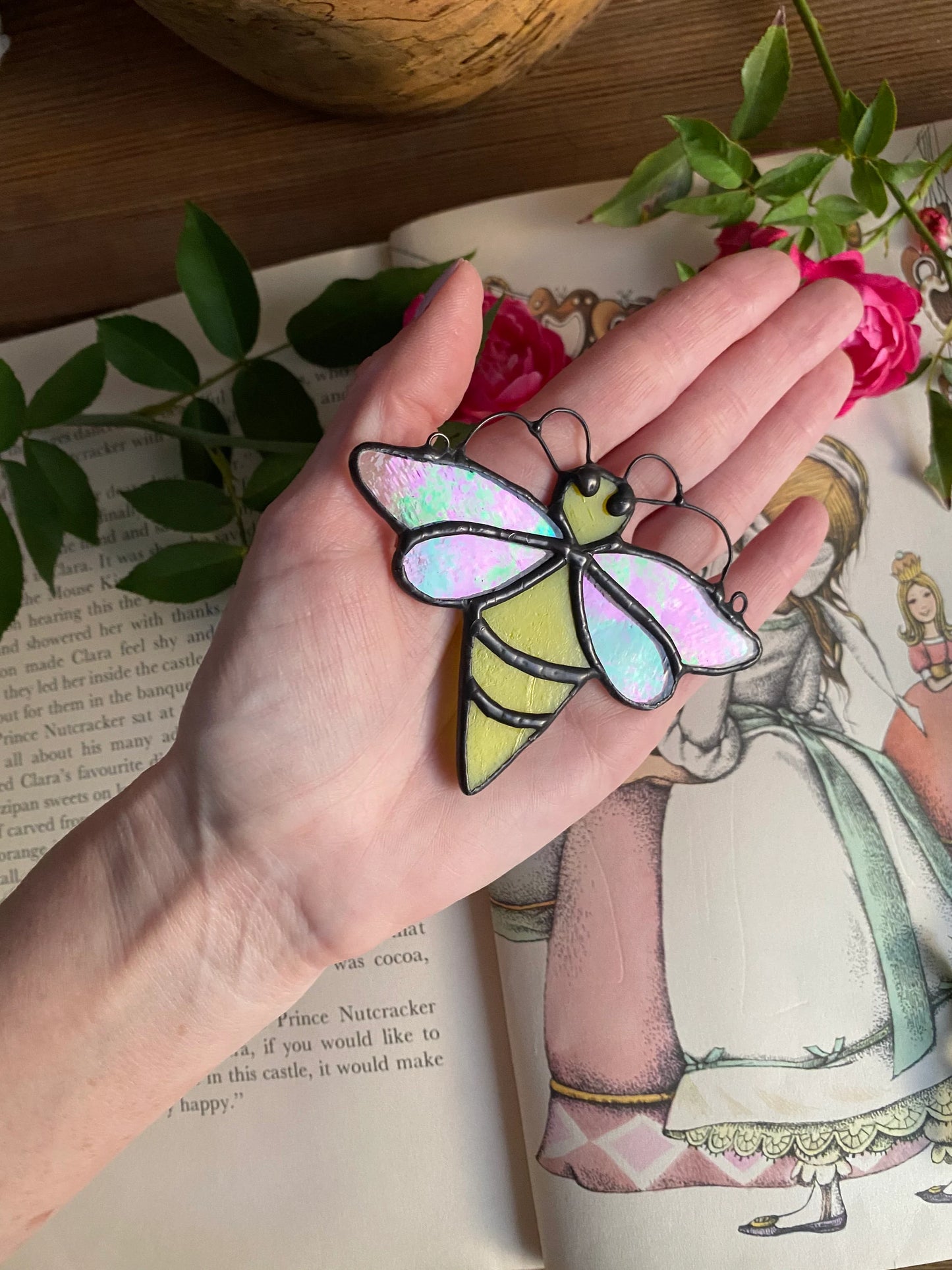 Little Honeybee - Stained Glass Suncatcher